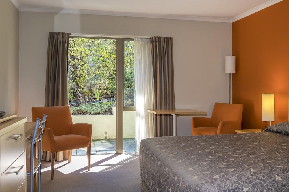 Queenstown Motel Apartments (Adults Only) Zewnętrze zdjęcie