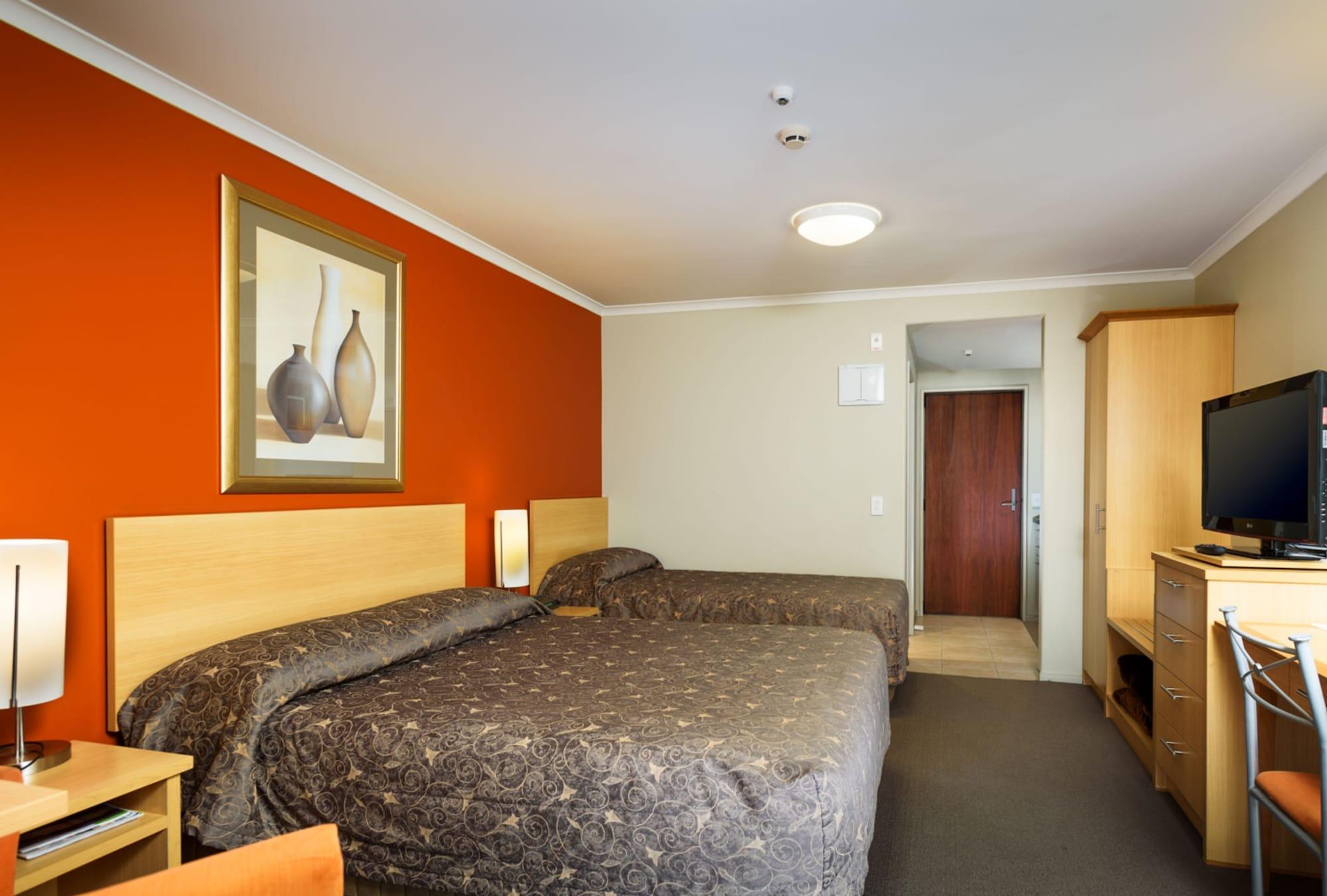 Queenstown Motel Apartments (Adults Only) Zewnętrze zdjęcie