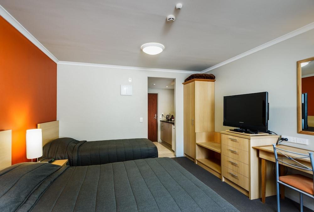 Queenstown Motel Apartments (Adults Only) Zewnętrze zdjęcie