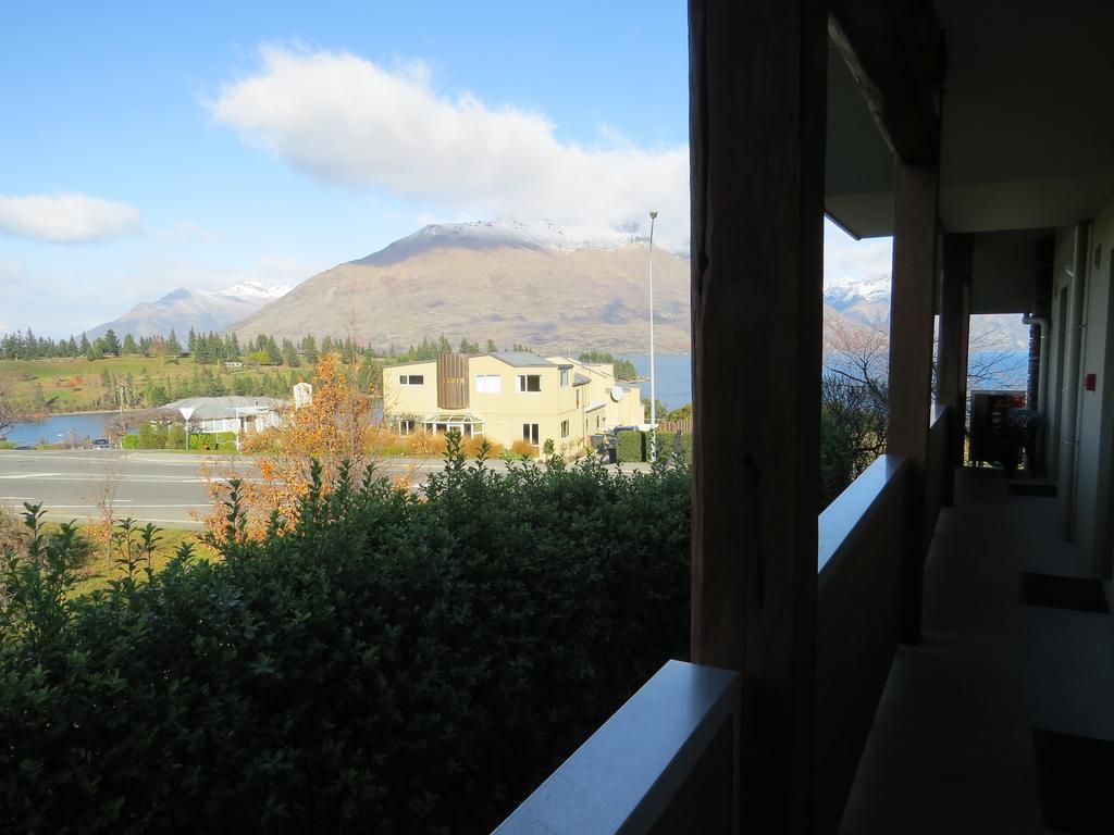 Queenstown Motel Apartments (Adults Only) Zewnętrze zdjęcie