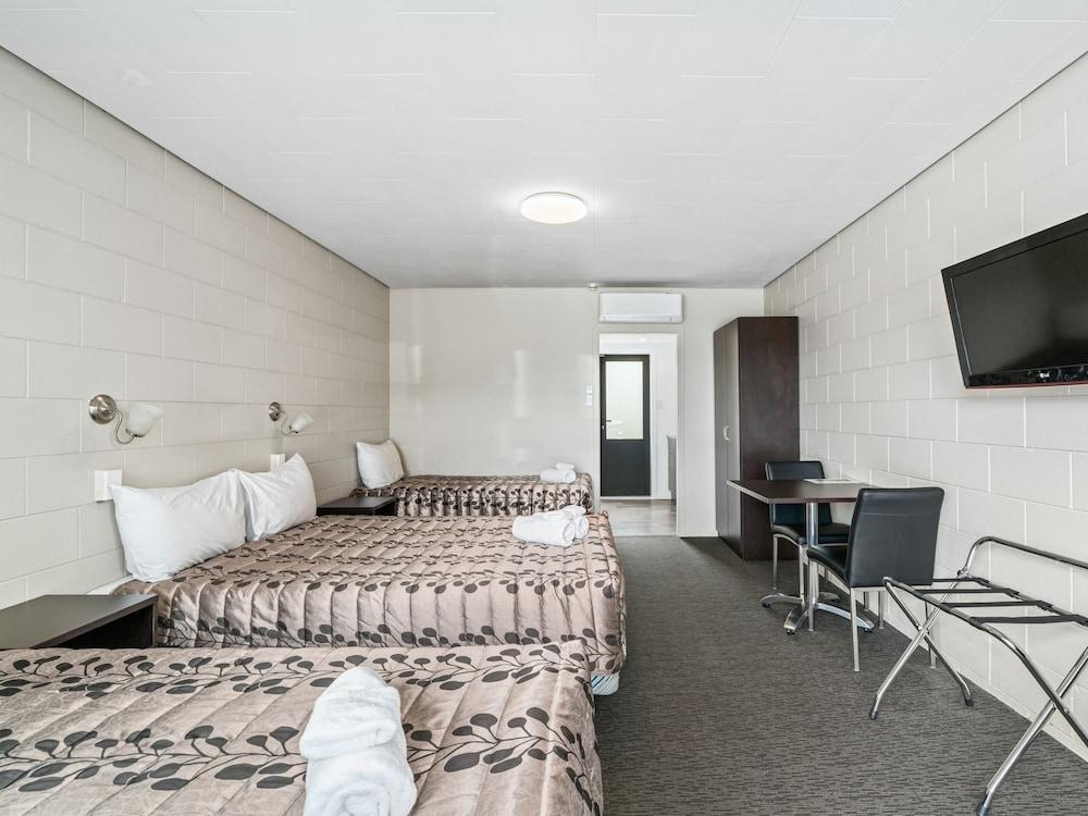 Queenstown Motel Apartments (Adults Only) Zewnętrze zdjęcie