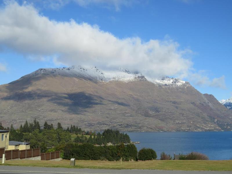 Queenstown Motel Apartments (Adults Only) Zewnętrze zdjęcie